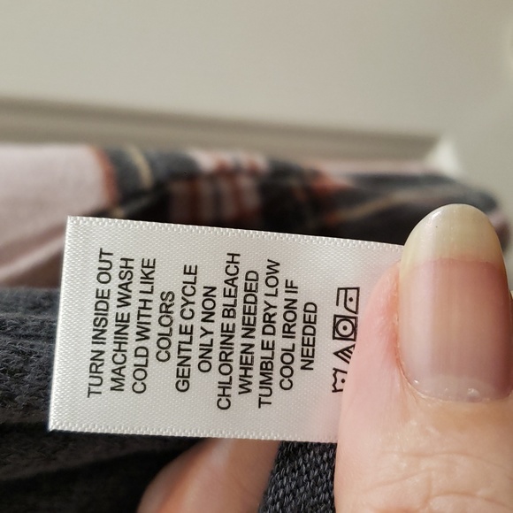 Maurices XXL long sleeved top - Picture 4 of 5